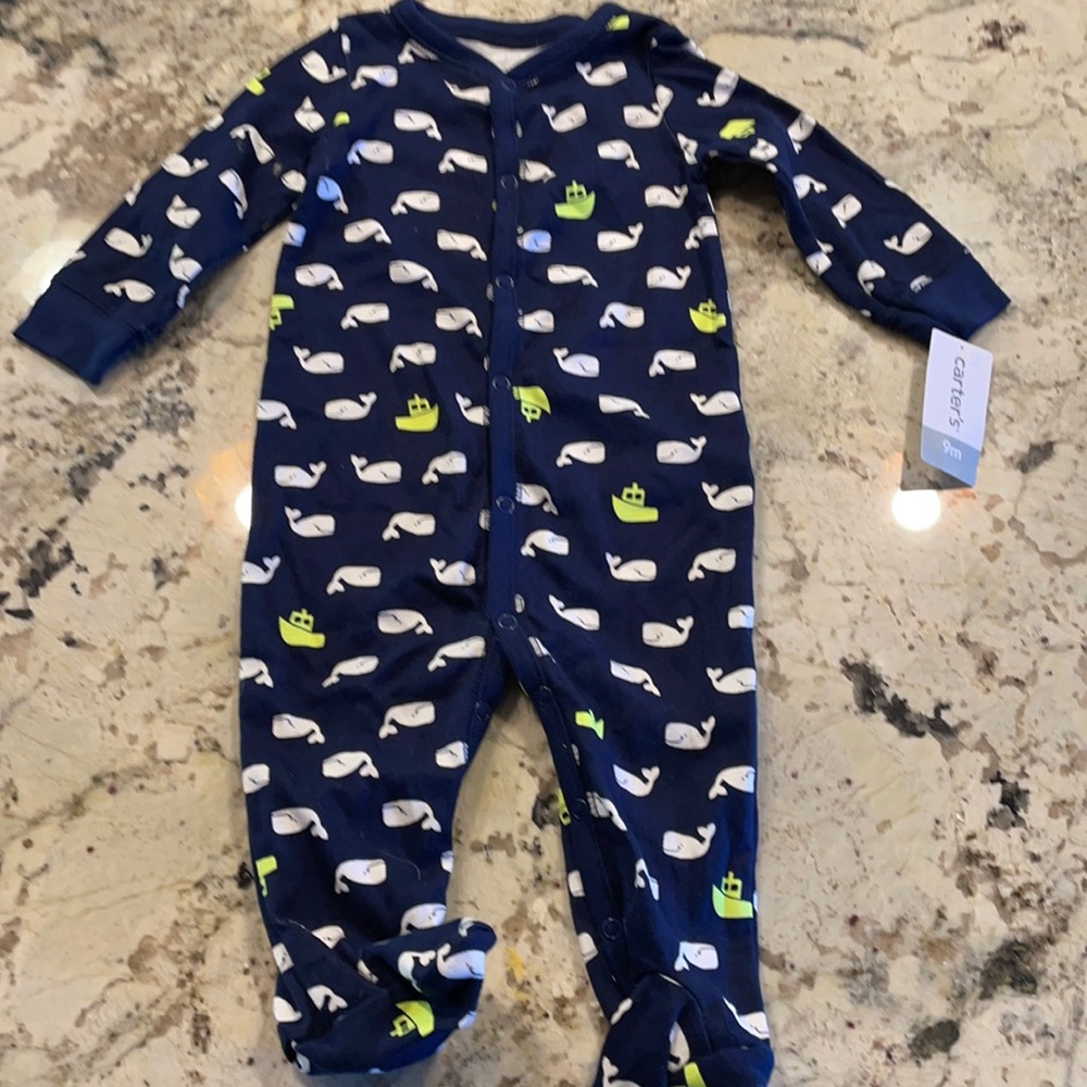 NWT Baby boys snap up onesie sleeper